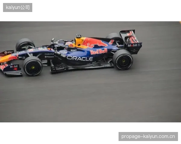 F1上海站的应急调度预案，确保了在赛道C弯区域网络中断时转播信号的无缝切换